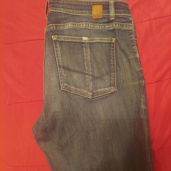 BKE Gabby 34L - Picture 2 of 2